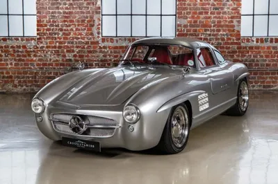 Mercedes-Benz 300SL: красота и скорость