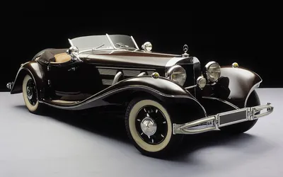 Фотография Mercedes-Benz 500K с высокой глубиной резкости