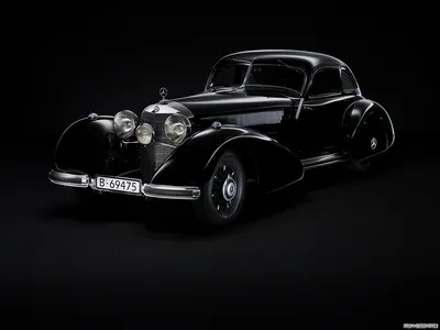 Mercedes-Benz 500K в студии