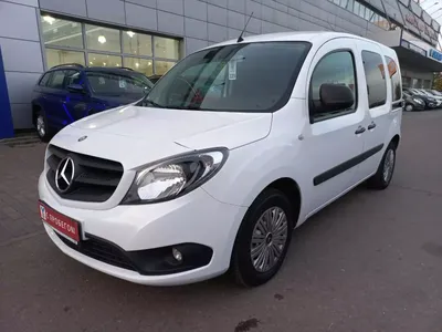 Фото Mercedes-Benz Citan: красный цвет