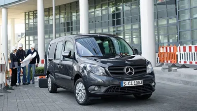 Фото Mercedes-Benz Citan: угол съемки сверху