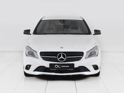 Фото Mercedes-Benz CLA-класс с мультимедийной системой