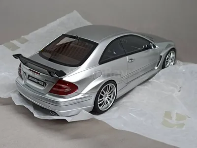 Картинка Mercedes-Benz CLK DTM AMG в дождливую погоду