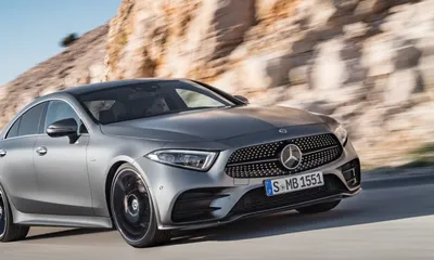 Золотистый Mercedes-Benz CLS-класс: изображение в формате PNG