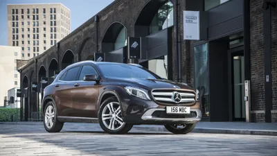 Фото Mercedes-Benz GLA-класс: в дождливую погоду