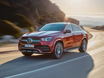 Картинка внедорожника Mercedes-Benz GLE-класс: мощь и инновации в одном автомобиле