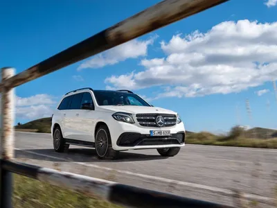 Mercedes-Benz GLS-класс: фото на задний фон