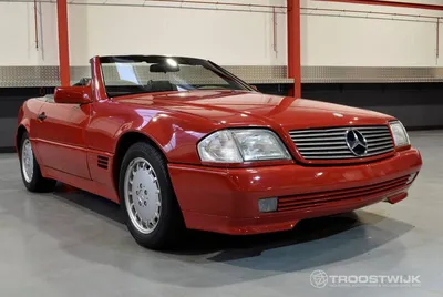 Картинка заднего бампера Mercedes-Benz R129