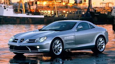 Красивая фотография Мерседес-Бенц SLR McLaren