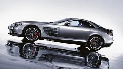 Картинка Мерседес-Бенц SLR McLaren в формате WebP.