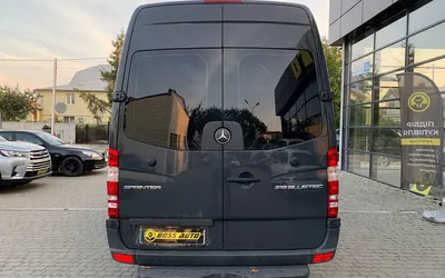 Фото Mercedes-Benz Sprinter для использования в рекламе