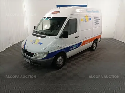 Красивые фото Mercedes-Benz Sprinter для вашего портфолио