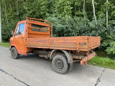 Картинка Mercedes-Benz TN с высоким разрешением