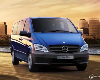 Фотография Mercedes-Benz Vito в зеленой окраске