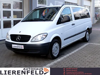 Фото Mercedes-Benz Vito на природе