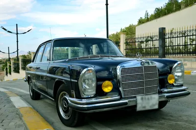 Фотографии Mercedes-Benz W108 в реставрированном виде