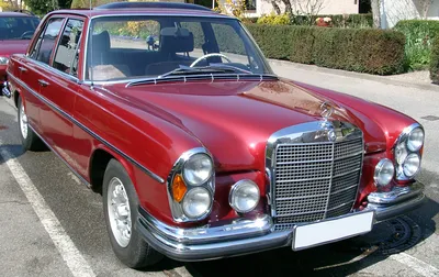 Mercedes-Benz W108 в формате PNG