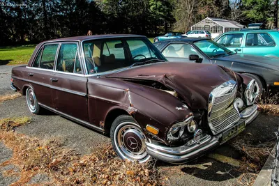 Картинка Mercedes-Benz W109 в движении