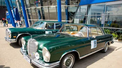 Фото Mercedes-Benz W109 на обложку журнала