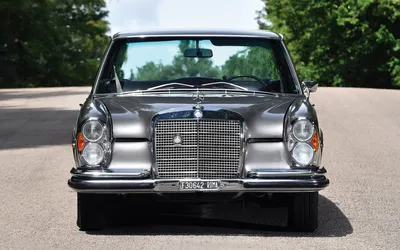 Изображение Mercedes-Benz W109 в формате WebP