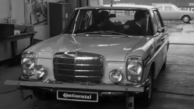 Изображение Mercedes-Benz W109 в высоком качестве