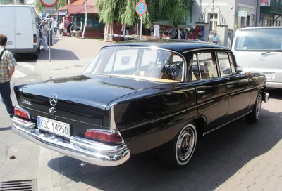 Mercedes-Benz W110 фотографии