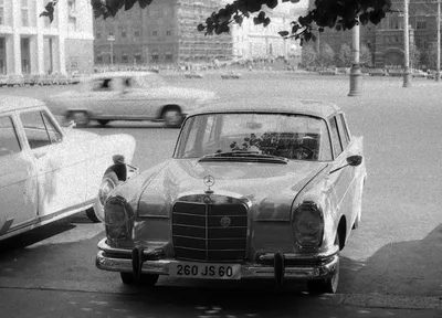 Изображение Mercedes-Benz W111 в высоком качестве