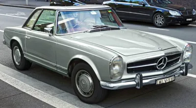 Mercedes-Benz W113 фото