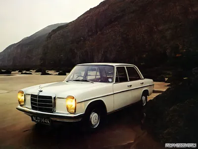 Красивые фотографии Mercedes-Benz W114/W115