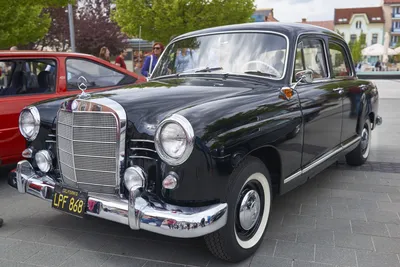 Фото Mercedes-Benz W120 с дисковыми тормозами