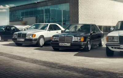 Фото Mercedes-Benz W123 с передней части