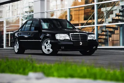 Изображение Mercedes-Benz W124 с фаркопом