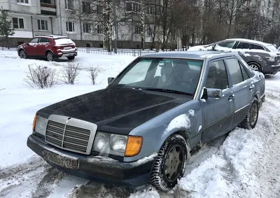 Изображение Mercedes-Benz W124 с пневматической подвеской