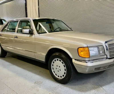 Картинки Mercedes-Benz W126 с различными ракурсами