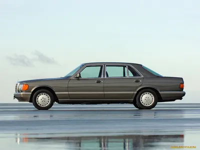 Фотографии Mercedes-Benz W126 в разных размерах