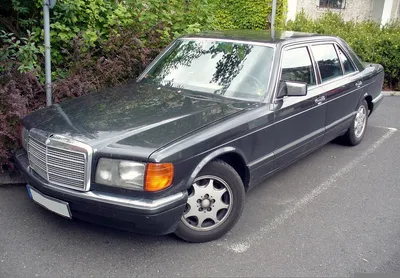 Фото Mercedes-Benz W126 с дополнительным оборудованием