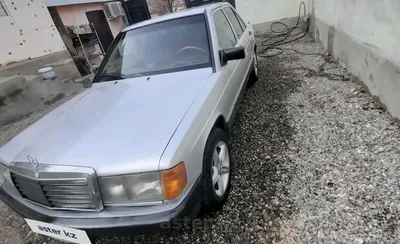 Бесплатные фото Mercedes-Benz W201