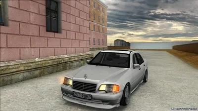 Mercedes-Benz W202 на фото в зеркале