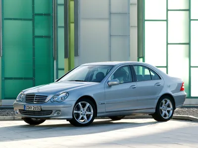 Mercedes-Benz W203 высокого разрешения