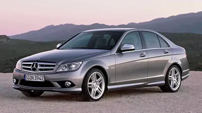 Красивые фото Mercedes-Benz W204 в высоком разрешении