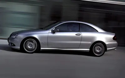 Красивый дизайн боковой фары Mercedes-Benz W209