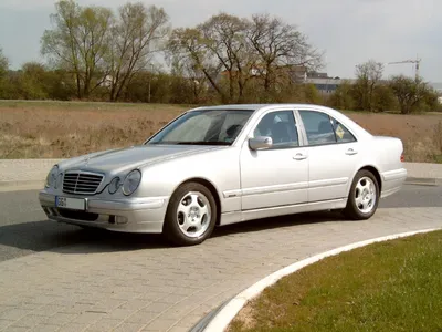 Фото Mercedes-Benz W210 на автомобильных форумах