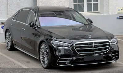 Новый Mercedes-Benz W223 на фото