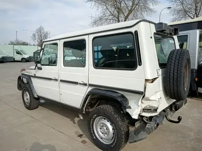 Фото Mercedes-Benz W460 в деталях