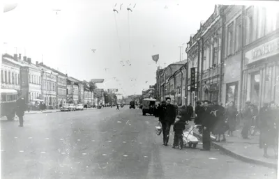 Файл:Moscow, Narodnaya Street.jpg — Википедия