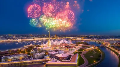 Вечный праздник: почему все возвращаются в Санкт-Петербург | Фотогалереи |  Известия