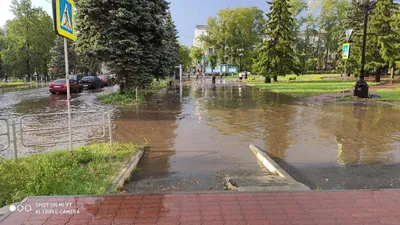 Стела Металлургический район, въездной знак, Челябинск, Черкасская улица —  Яндекс Карты