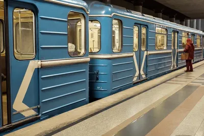 Rossiyskaya Metro Station (Samara, 2007) | Structurae