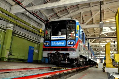 Gagarinskaya Metro Station (Samara, 1993) | Structurae