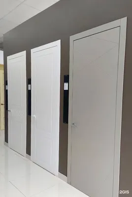 Белые межкомнатные двери в интерьере